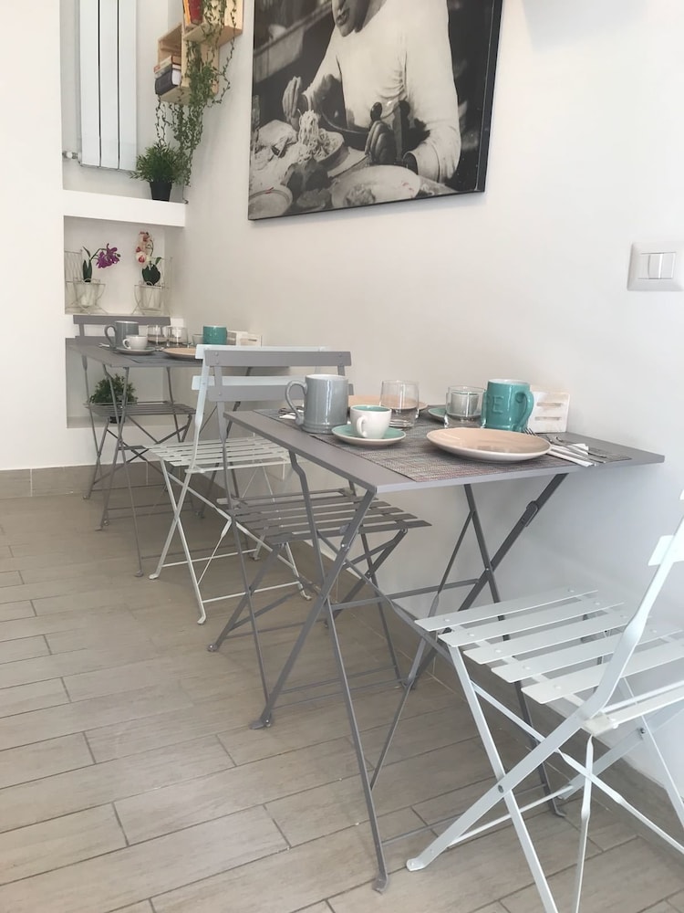 Dea Flora B&B