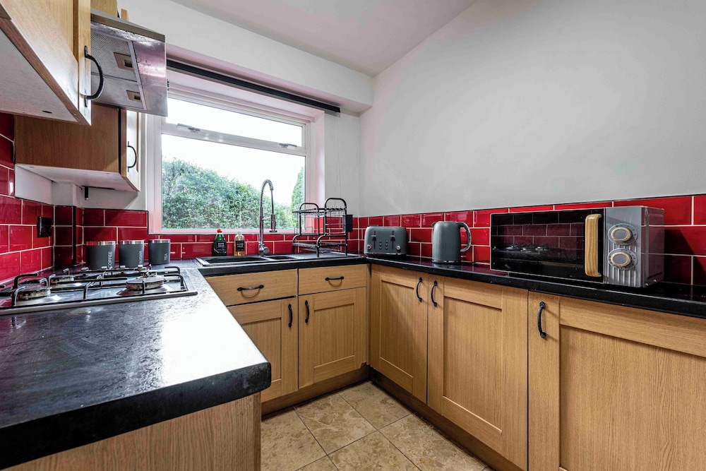 Cosy Home in Stoke on Trent