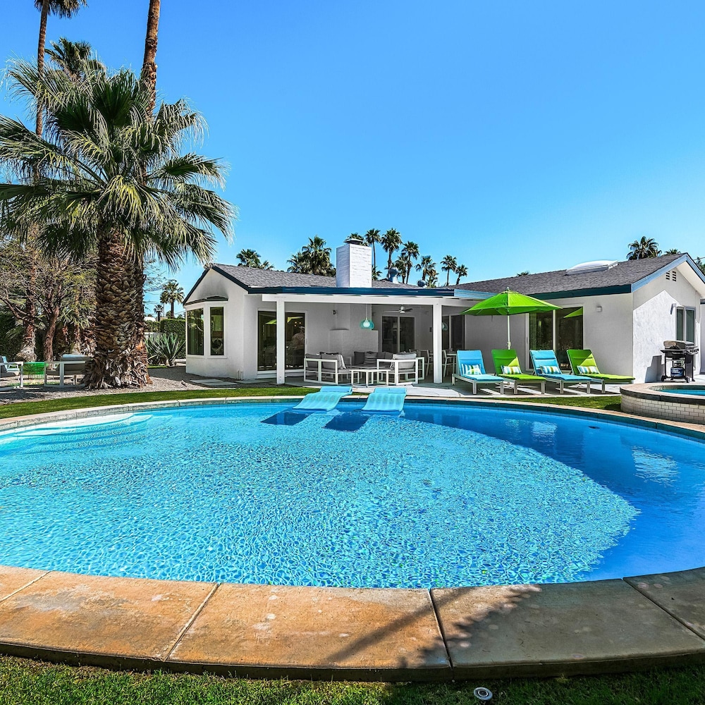 The Colony Hideaway - Pool Wifi Spa Private view 4