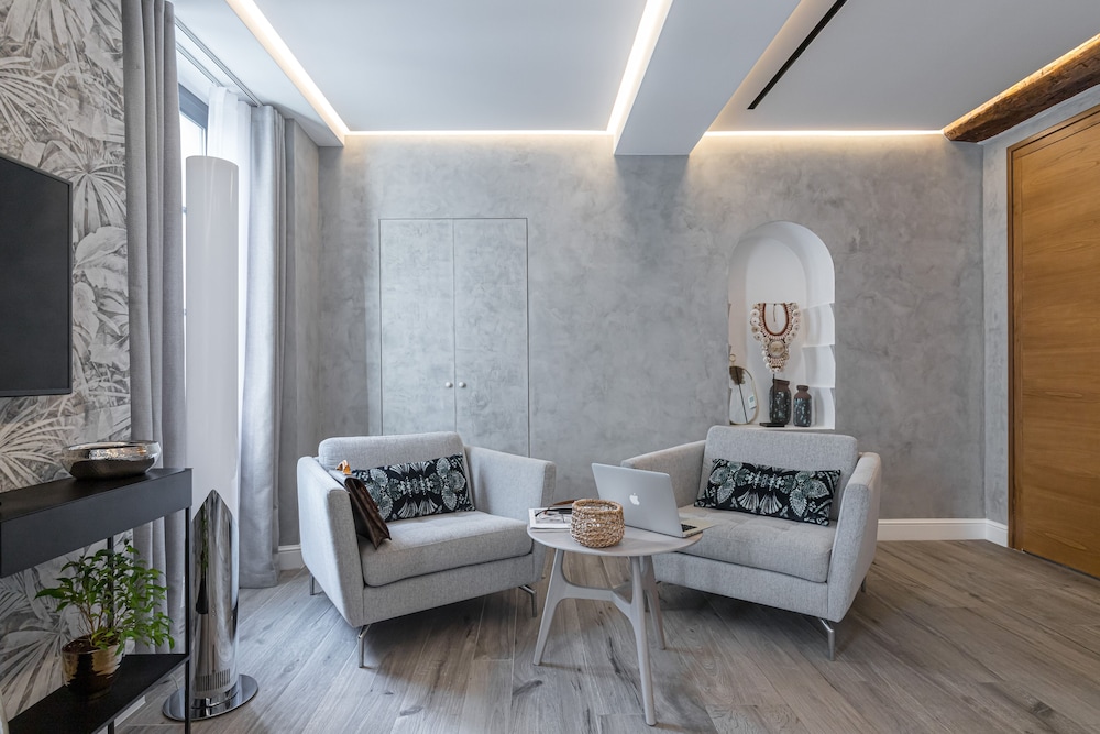 Le Dortoir Boutique Suites