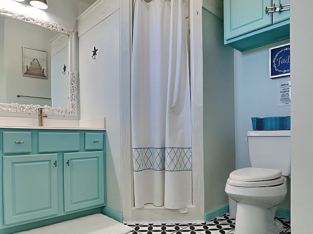 Sanctuary by the Sea by Ryson Vacation Rentals