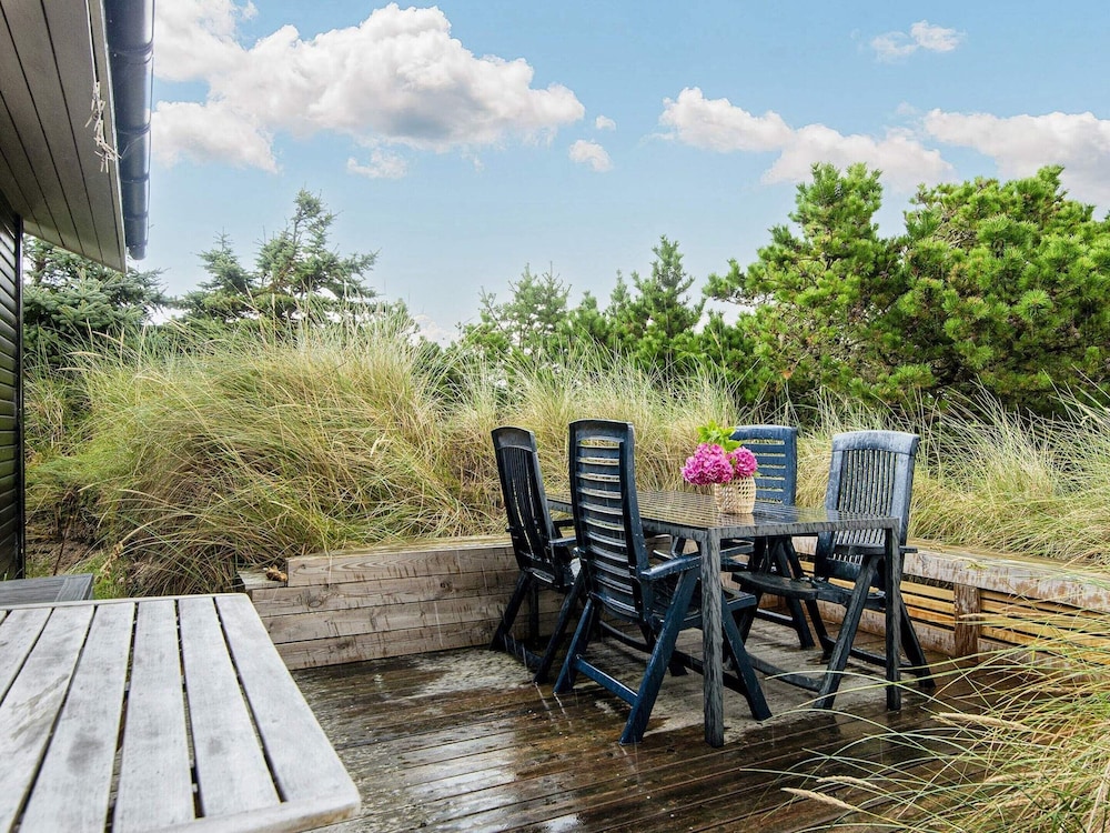Secluded Dune Retreat-by Traum view 4