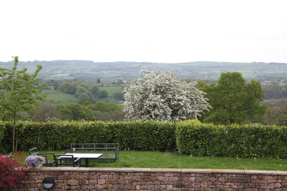3 Clough Cottages