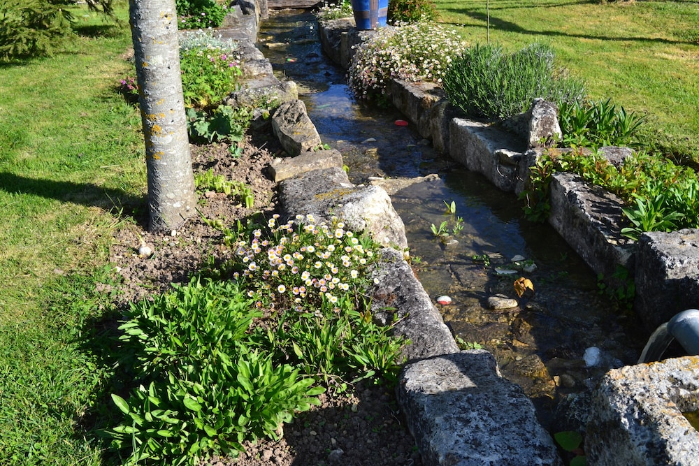 Photo 48