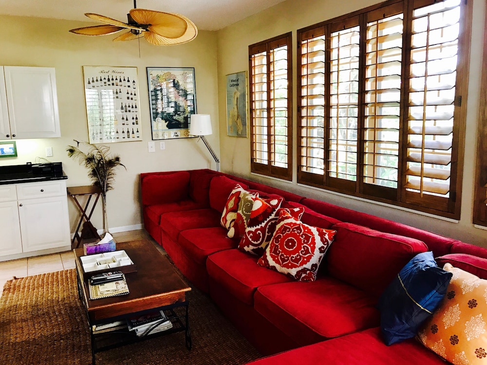 Private-Luxurious Mediterranean Villa - Property Image 2