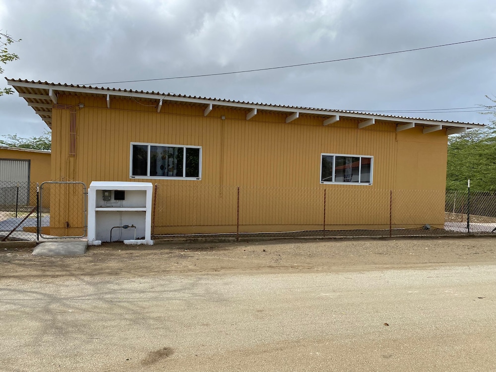 One Bedroom Apartment on Bonaire in Quit Area view 2