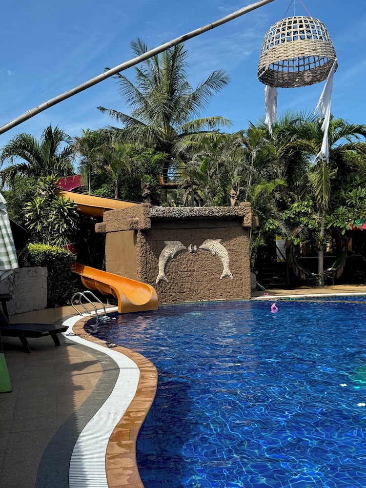 Lanta Riviera Beach Resort view 5