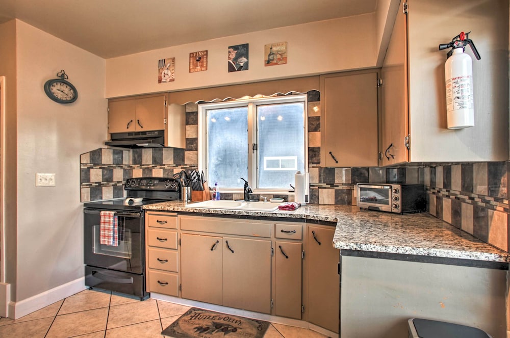 Charming Downtown Coeur D'alene Home With Yard!, photo 14