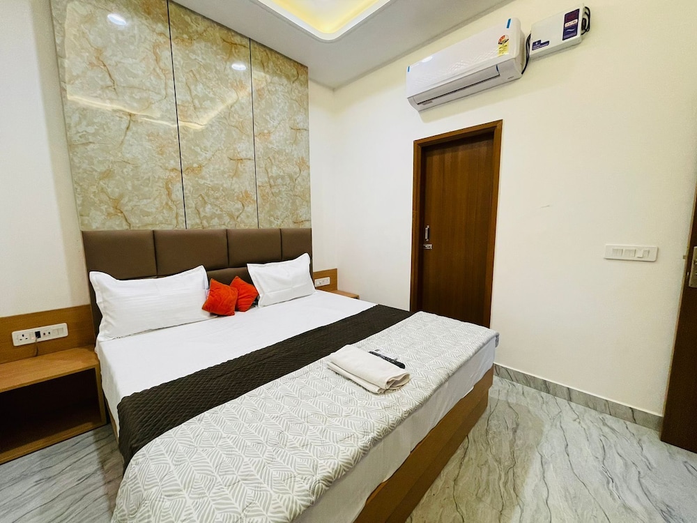 Hotel Pilgrim Near Golden Temple