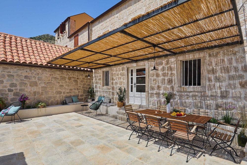 Villa Hedera XVI