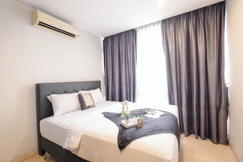 Strategic Place 2Br Apartment With Private Lift Masterpiece The Epicentrum Kuningan