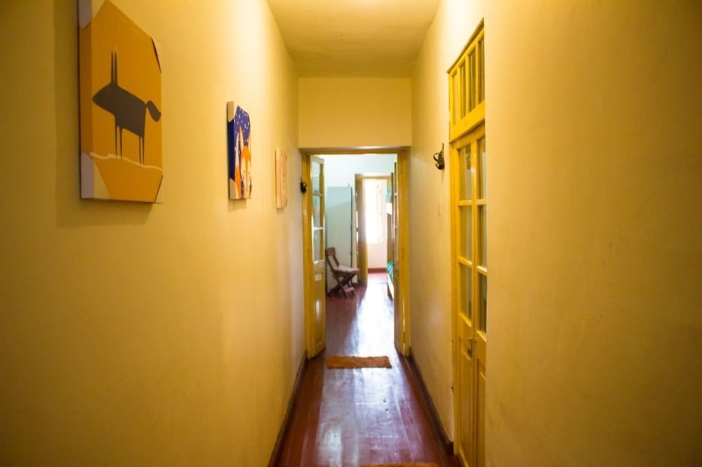 La Chola Hostel