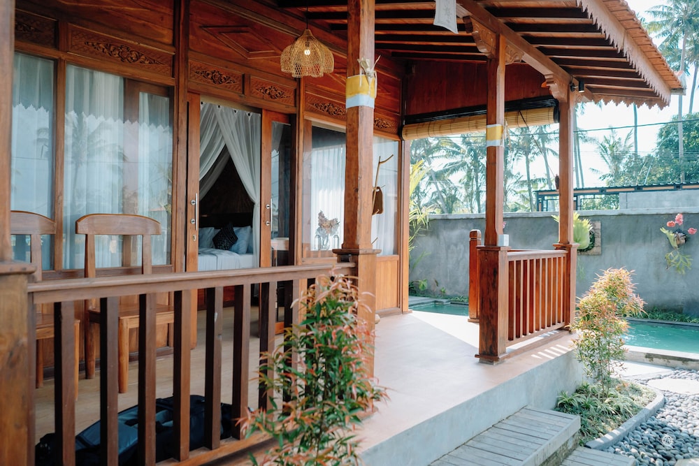 Uma Sunset Villa
