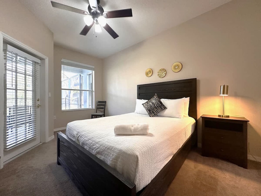 Disney Hideaway Villa Sleeps 9 4Bd Home With Pool