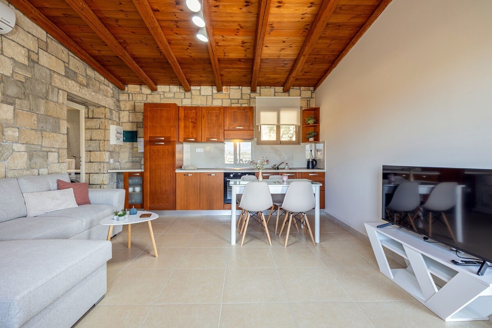 Elea Home by Cretanhouses