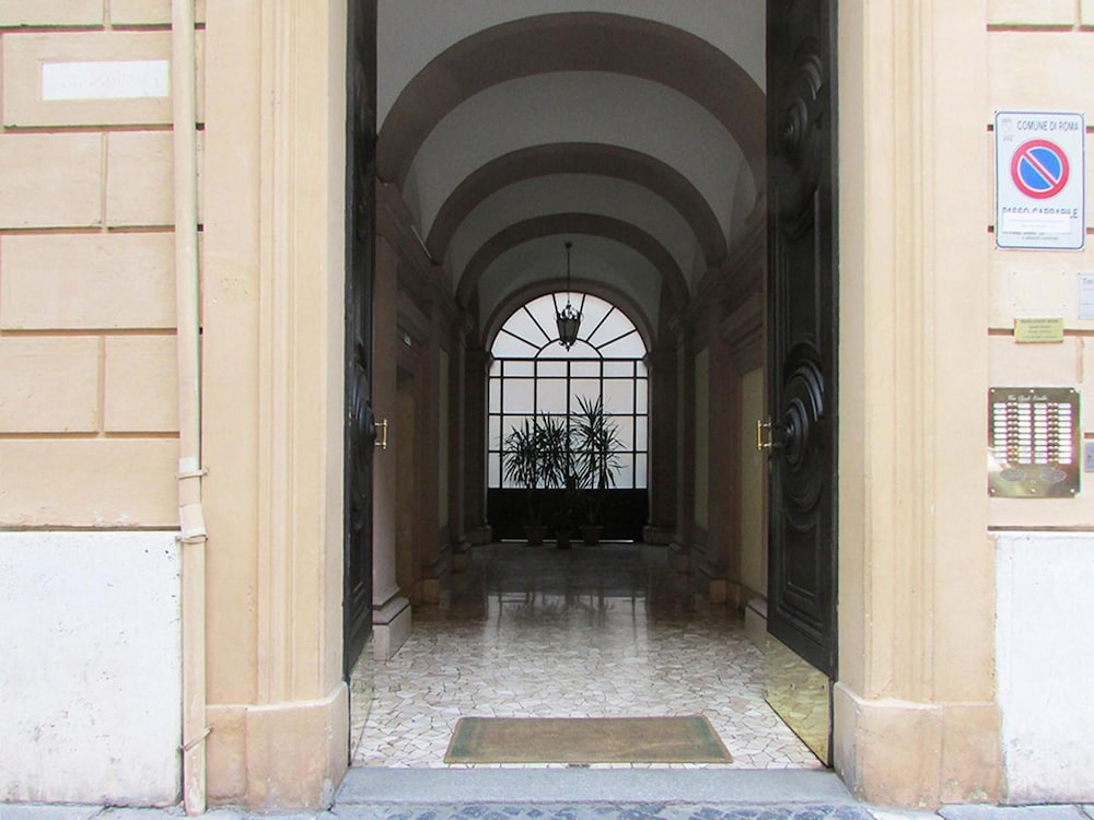 Vatican Top Accommodation