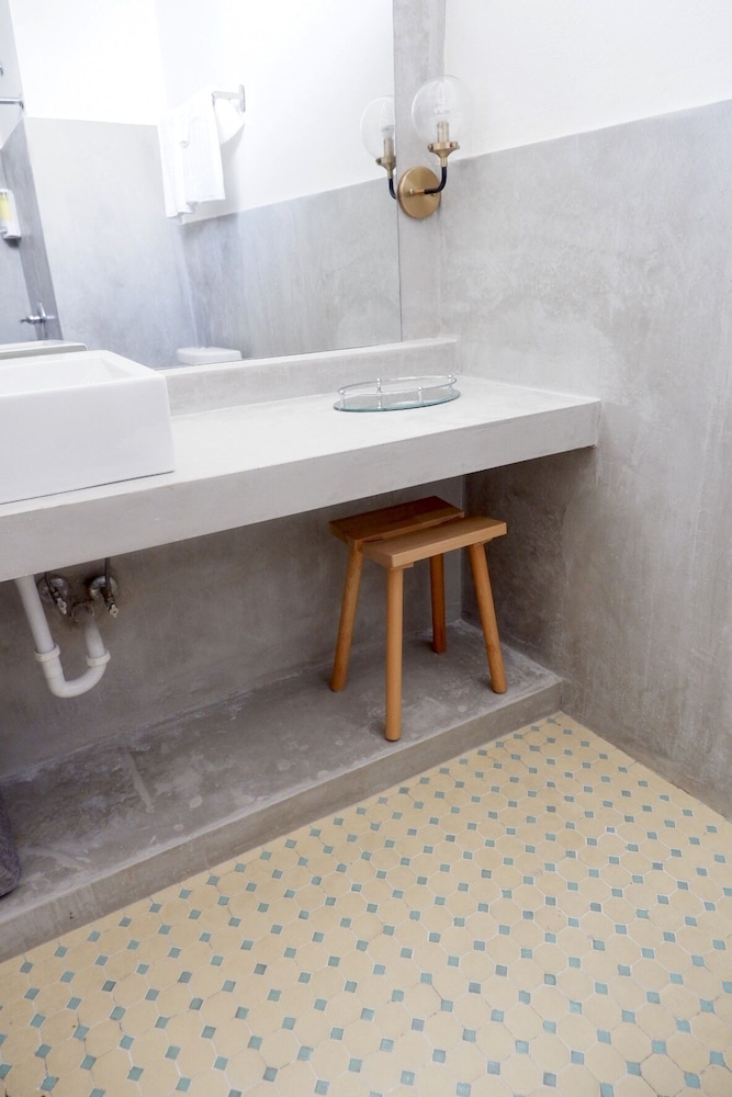 The Emerald - Property Image 64
