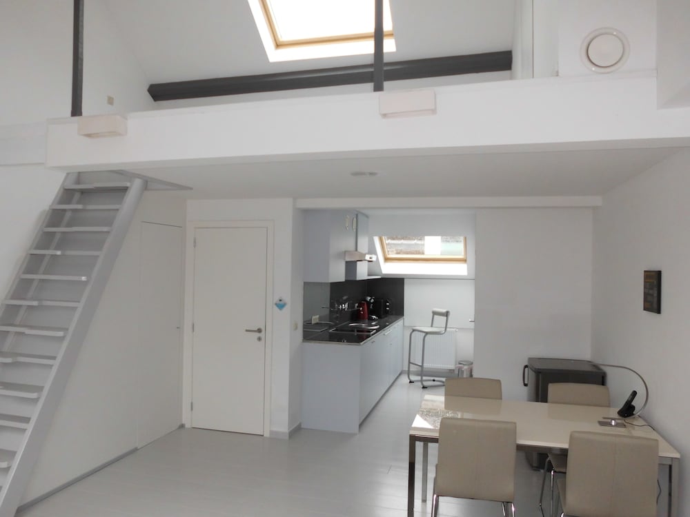 Midi Residence