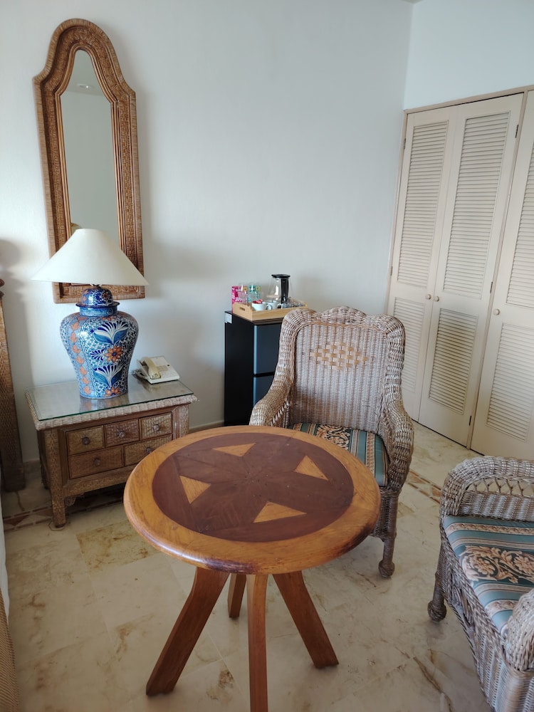 Sunset Fishermen Beach Resort Room 344 A&B