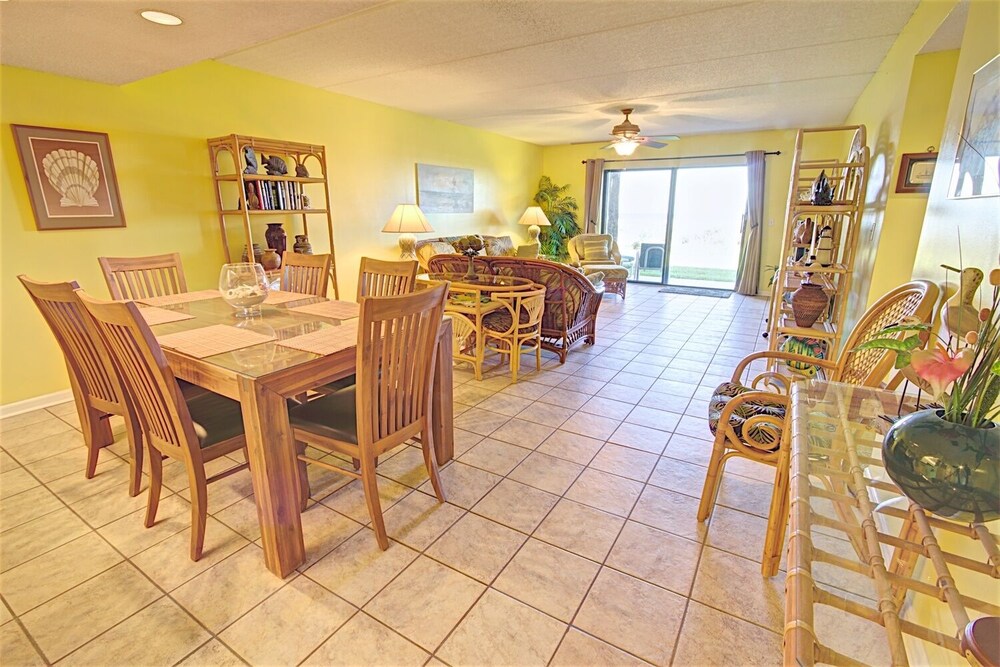 SEA Haven 118 [3/2] Free Activities! & Oceanfront Wifi Pool view 4