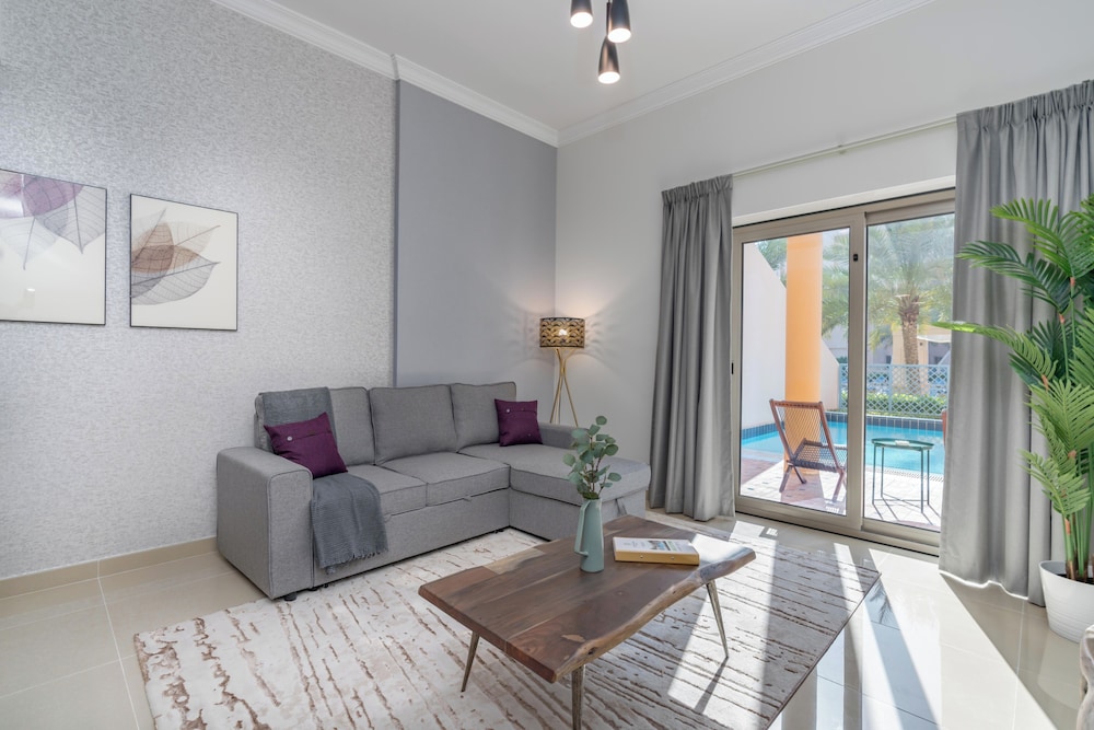 SIMPLY COMFORT Amazing BeachFront Apartments near Atlantis Waterpark