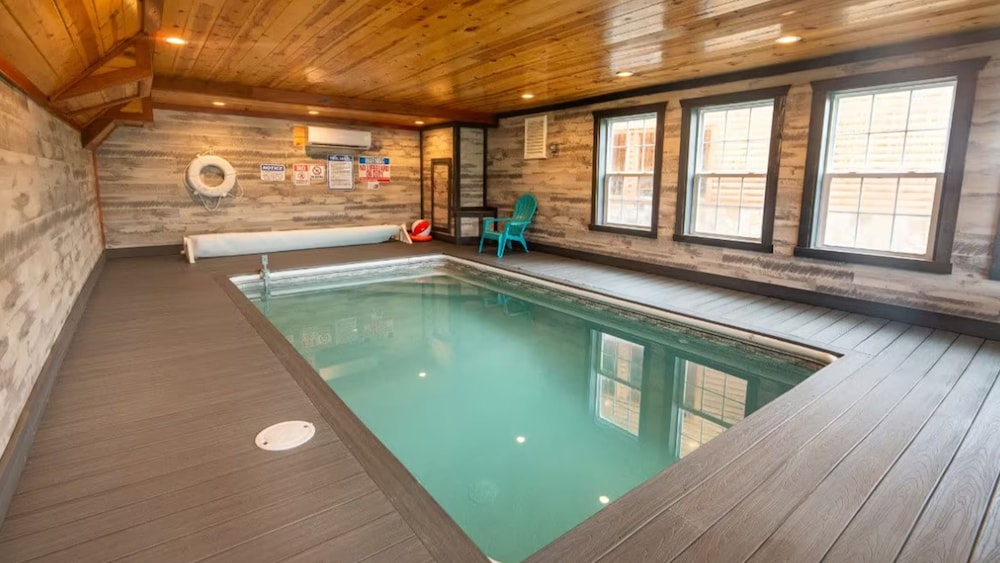 The Only Tenisee 4 Bedroom Cabin