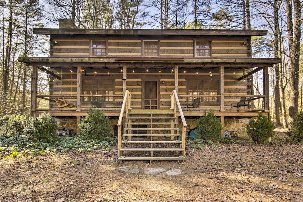 Riversong Cabin w/ Fire Pit on North River