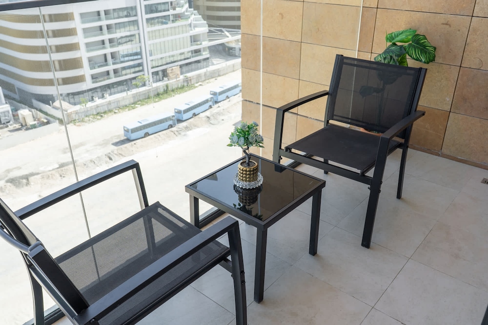 Eye-catching 1 Bedroom in Azizi Riviera