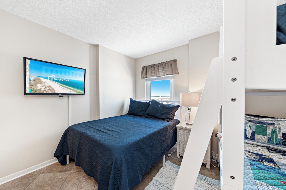 Surfside Shores By Hosteeva view 4
