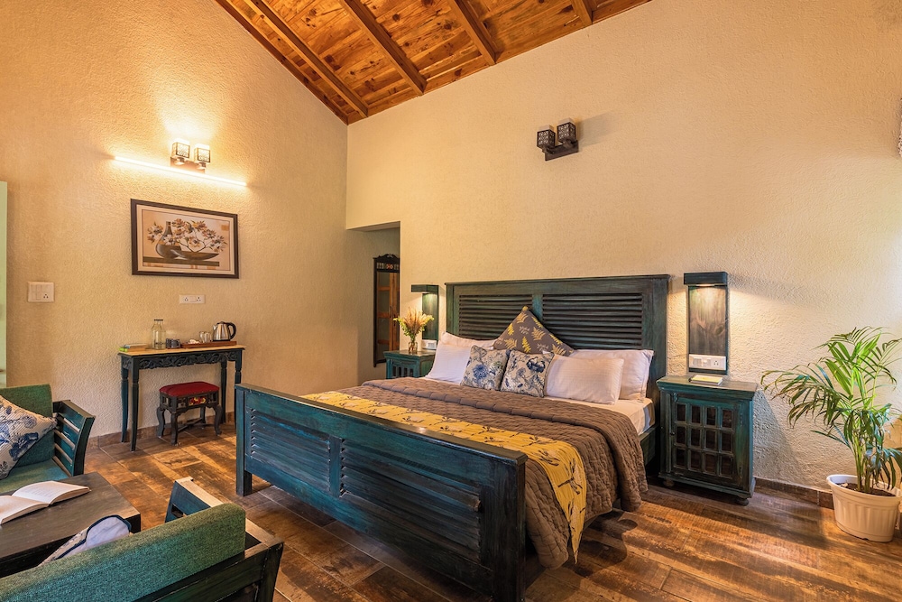 Echor Malusara Lakeview Retreat Bhimtal