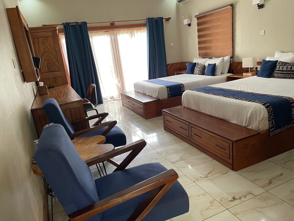 Mozza Beach Resort