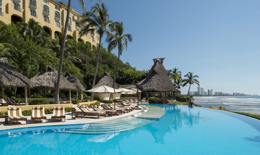 Acapulco Vacations - Quinta Real Acapulco - Property Image 1