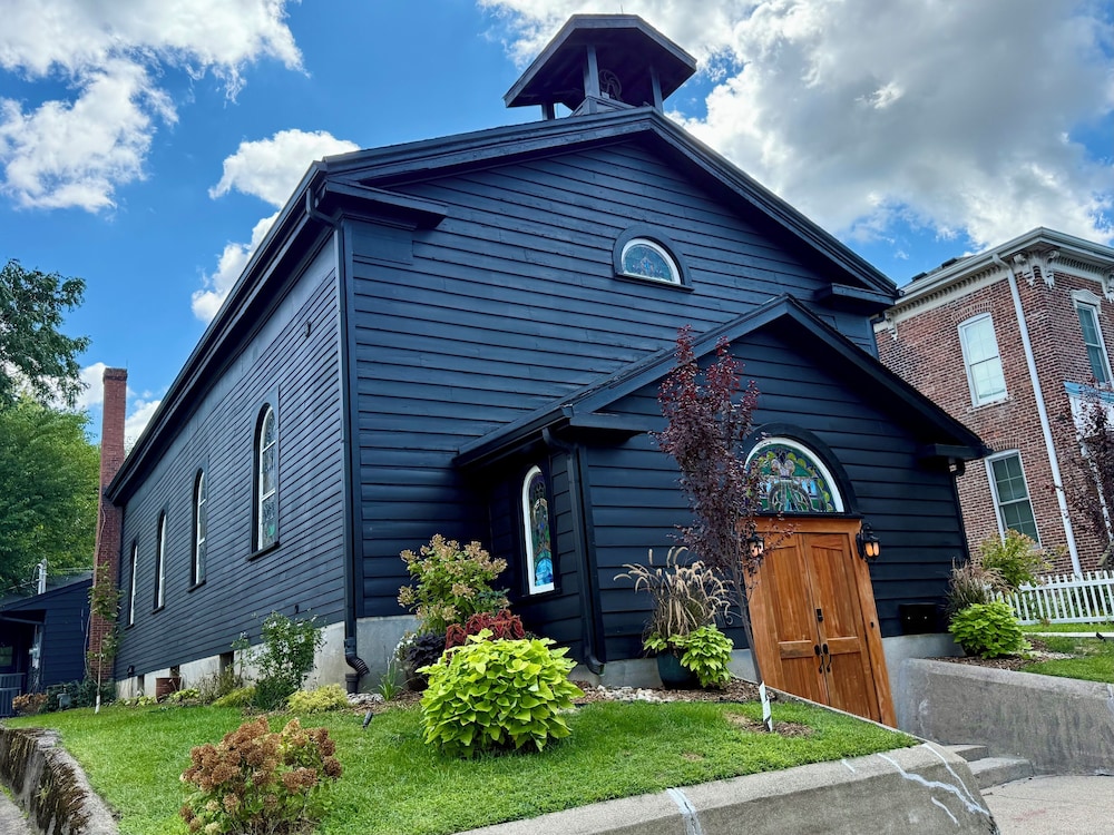Historic Hope Chapel