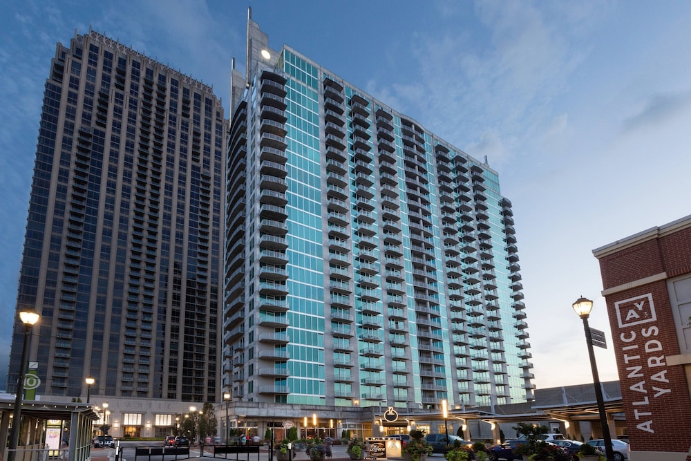 Twelve Midtown, Autograph Collection