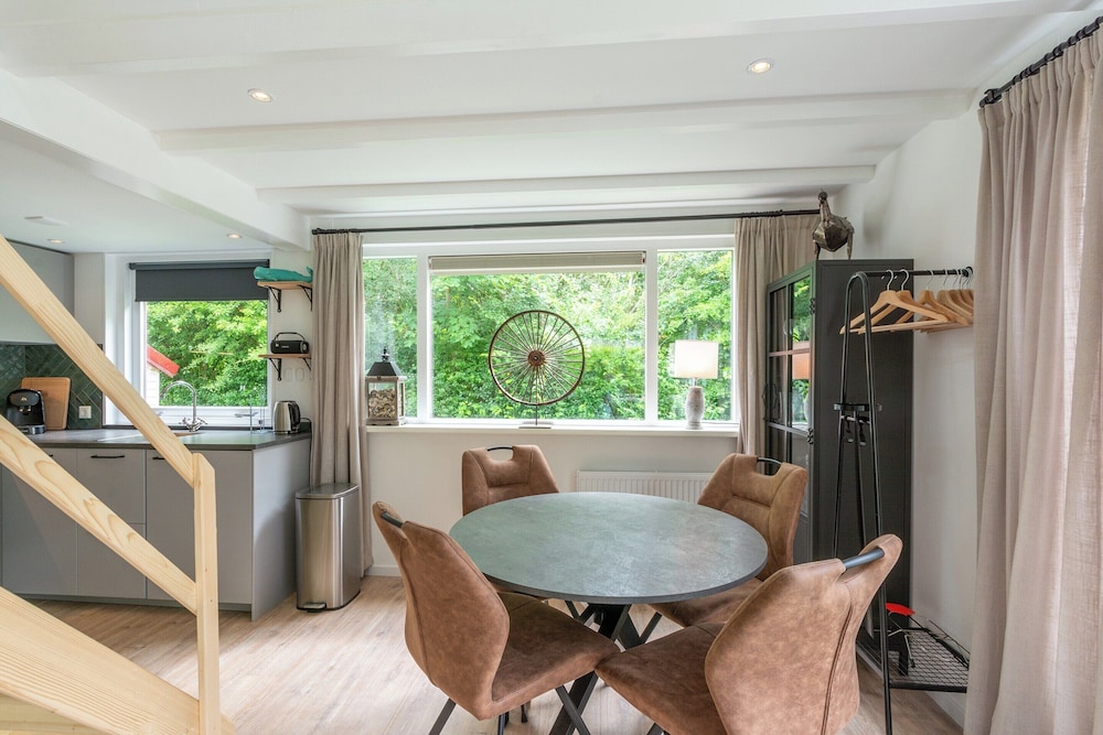 Duinland 50 Holiday Home for 4-people Near Beach
