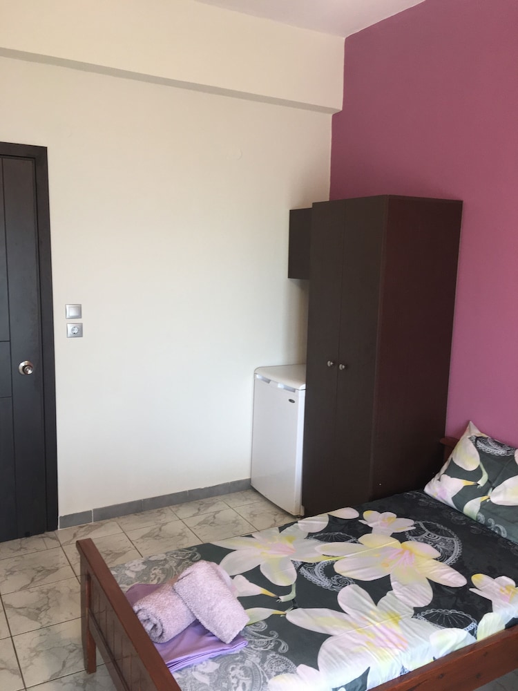 Spiros rooms