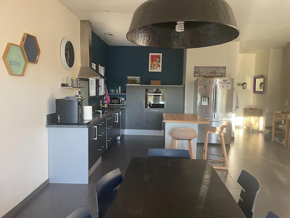 Villa in Vaison Near Roman Ruins & Pool