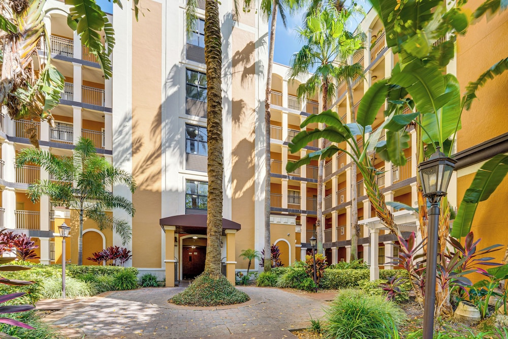 Floridays Resort Condo 11 Mi to Walt Disney World!