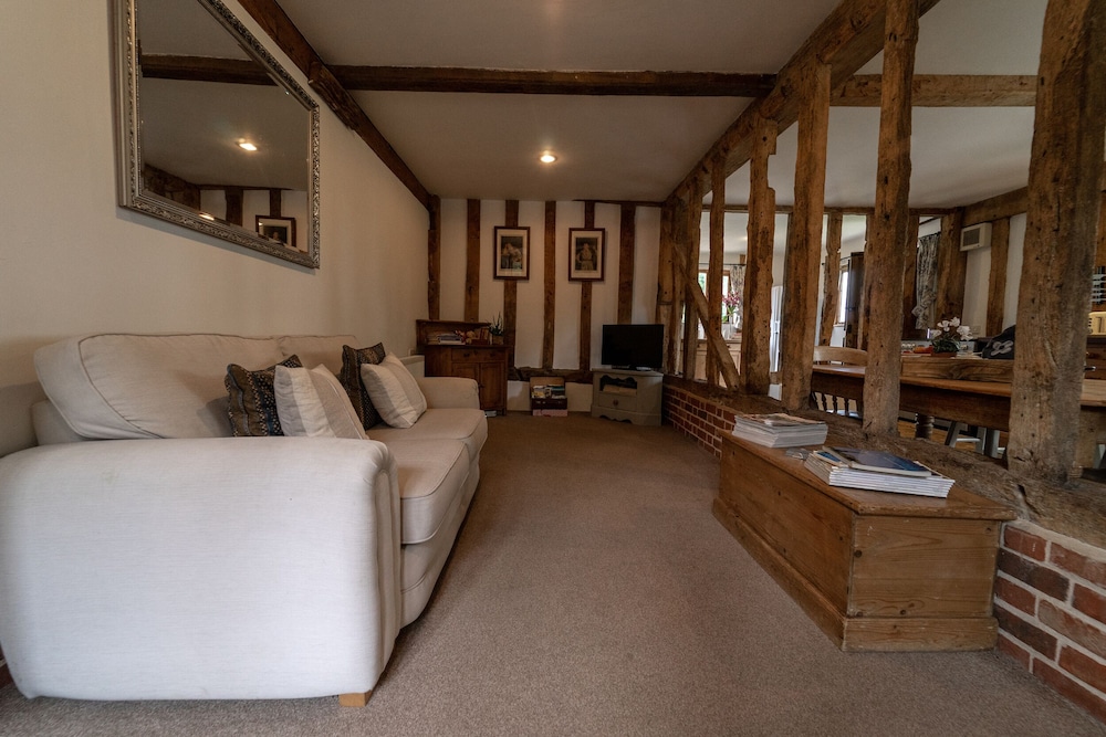 Manor Farm Barn