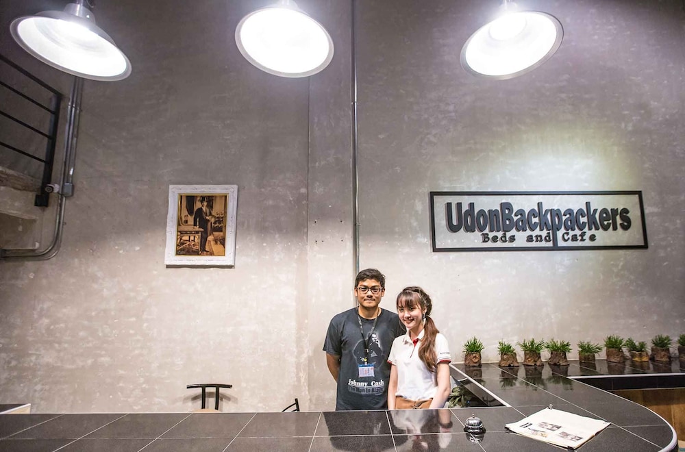 UdonBackpackers Beds and Cafe