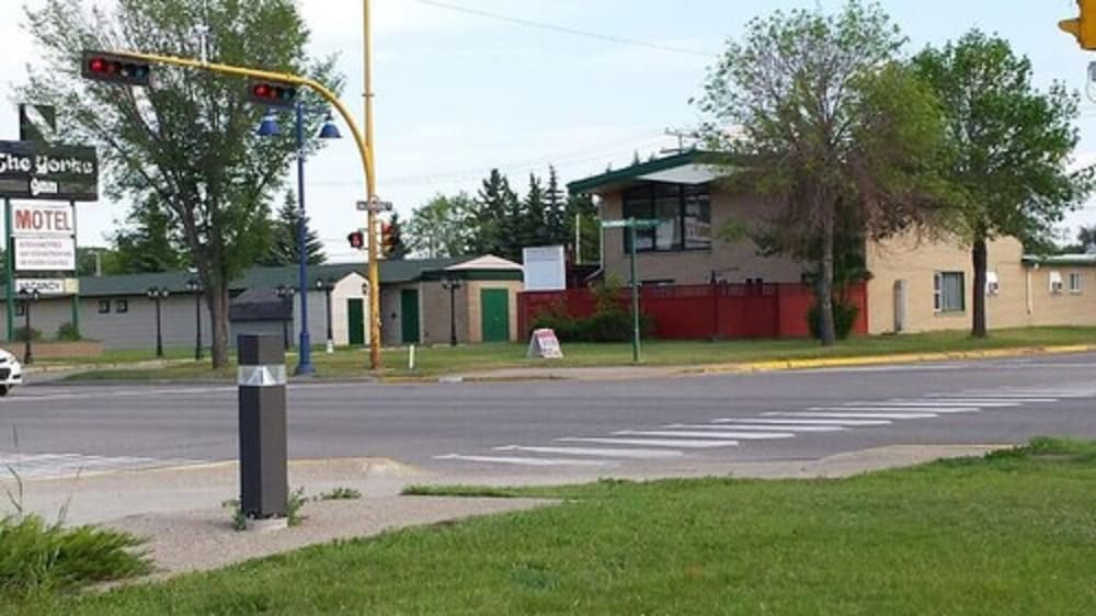 Yorke Inn Motel