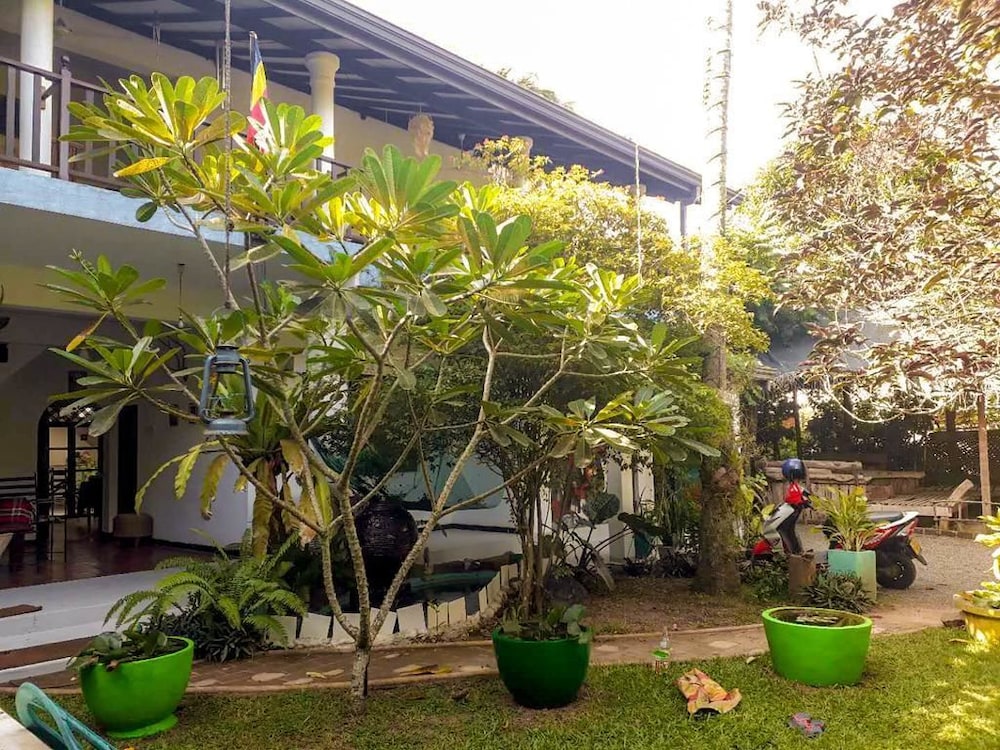 Photo 13