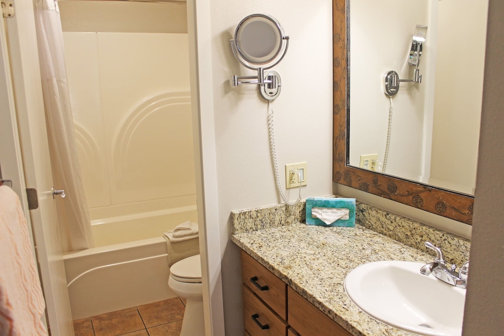 7th Mtn 923b 3 Bedroom Condo