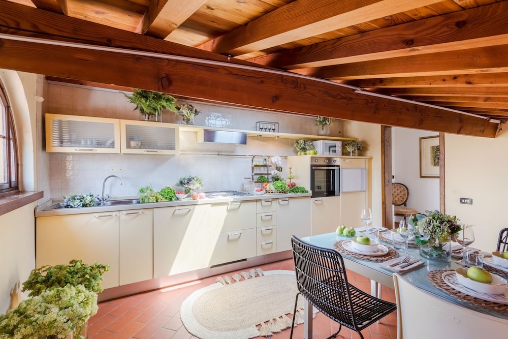 Horizon Vista Penthouse