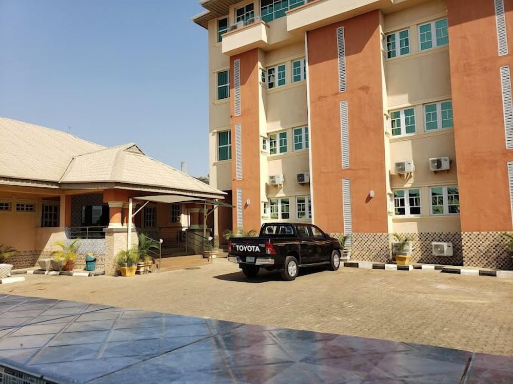 Somewatt Fresh Hotel