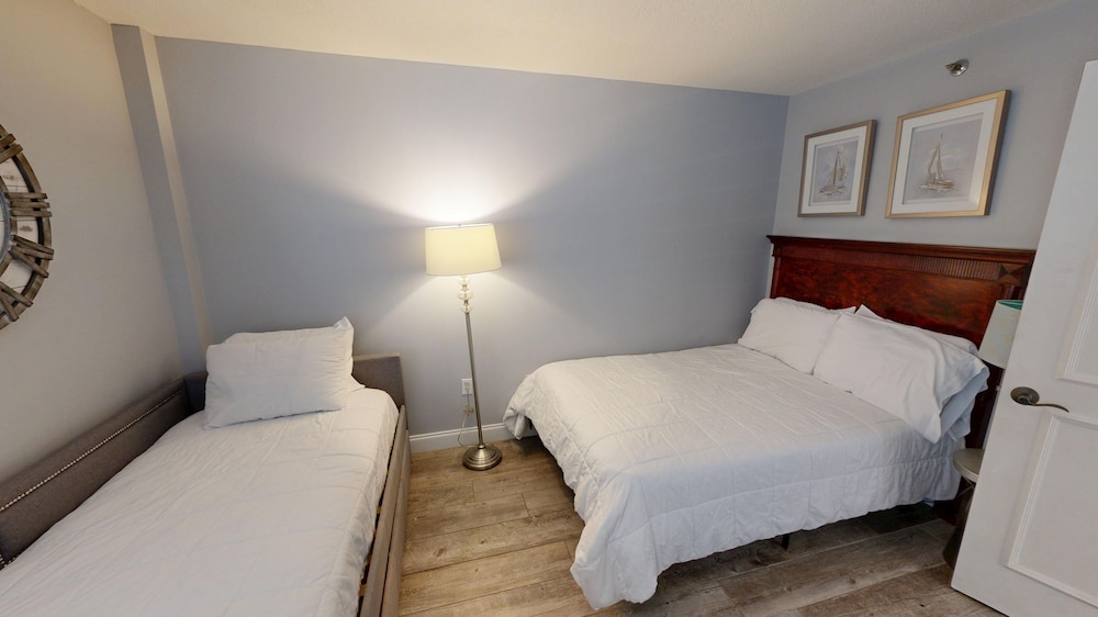 Inlet Reef 513 2 Bedroom Condo