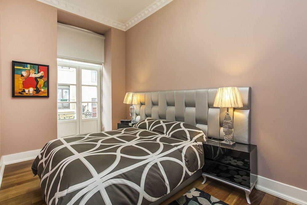 LxWay Apartments Rua da Madalena view 5