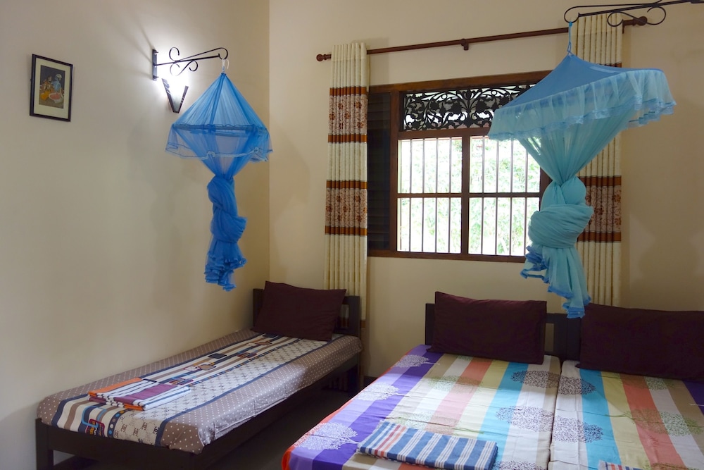 Manel Guesthouse