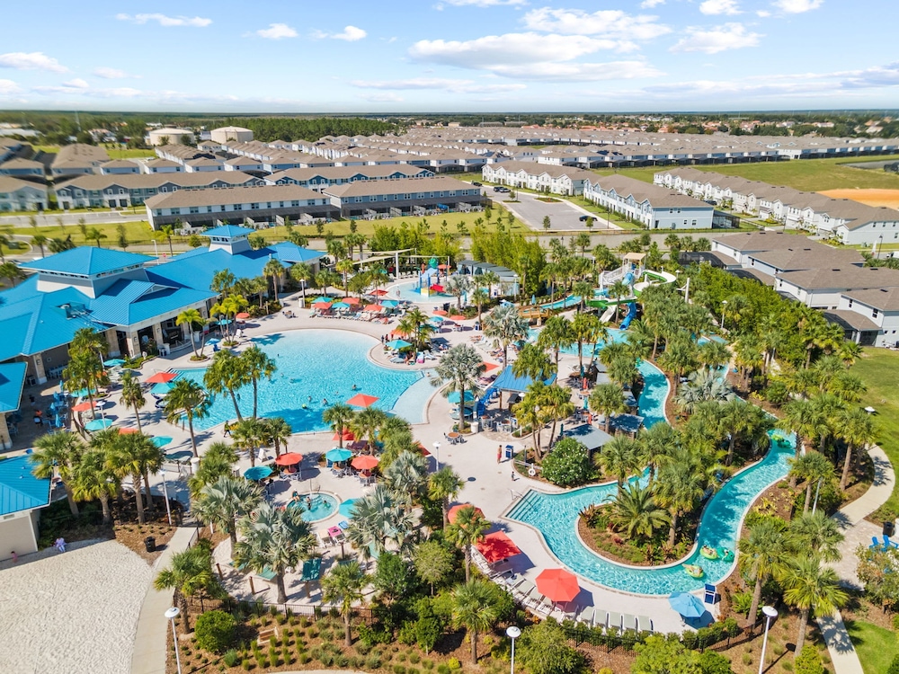 Free Pool Heat if you Stay in the Month of November