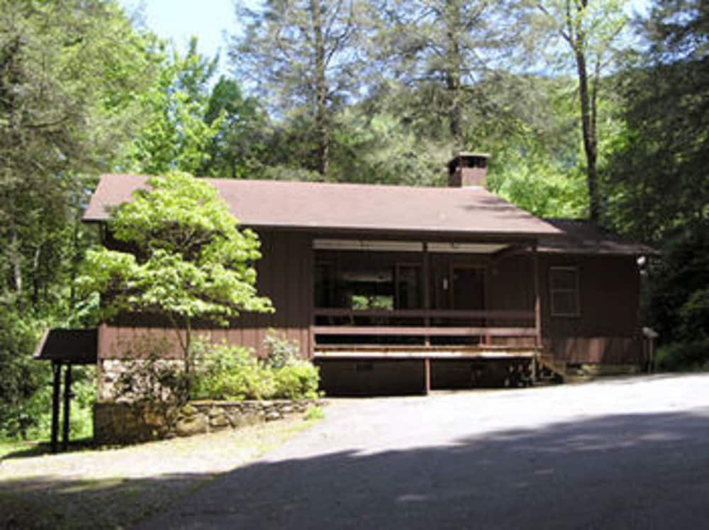 Cabins at Twinbrook Resort